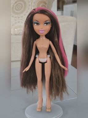 MGA Bratz Magic Hair Yasmin 2007 Long Hair Grow and Cut 2009